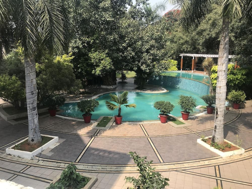The Manohar Hyderabad Hotell Eksteriør bilde